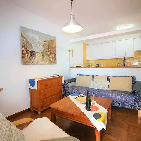 Barbara House 公寓